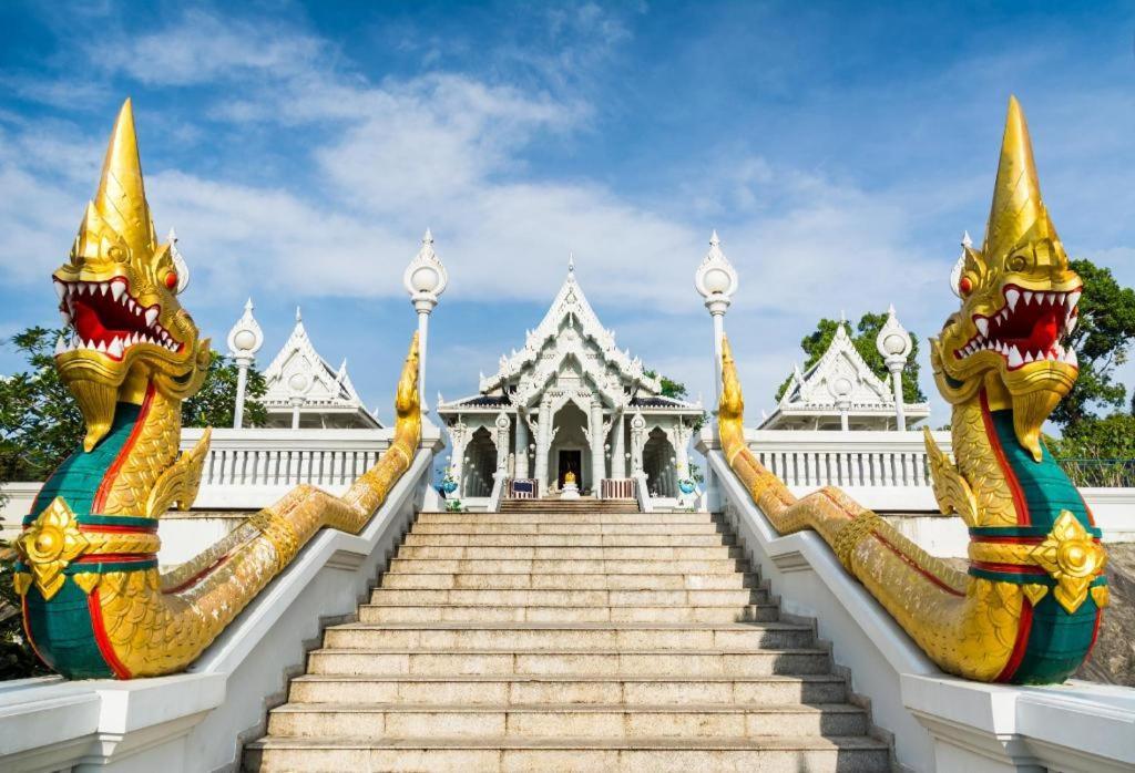 Thai Hotel Krabi town Exteriör bild